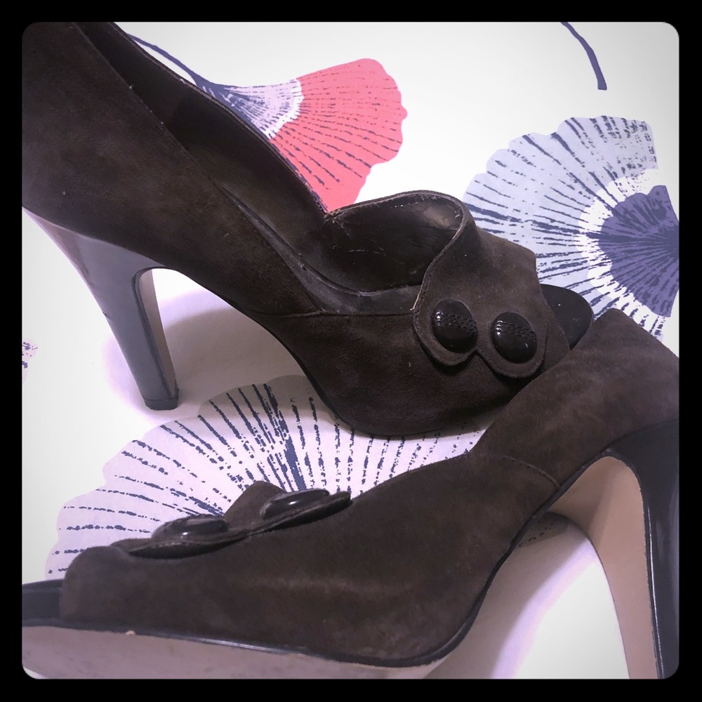 Nine West brown suede peep toe heels Sz 7/8
